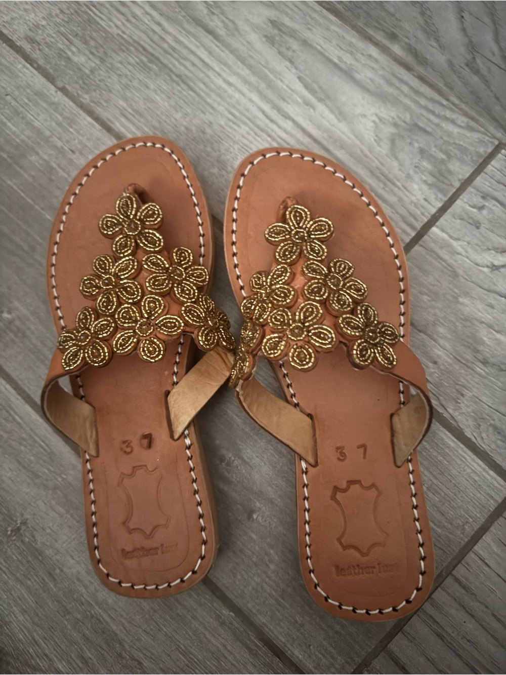Women's Tan Leather Floral Beaded Thong Sandals